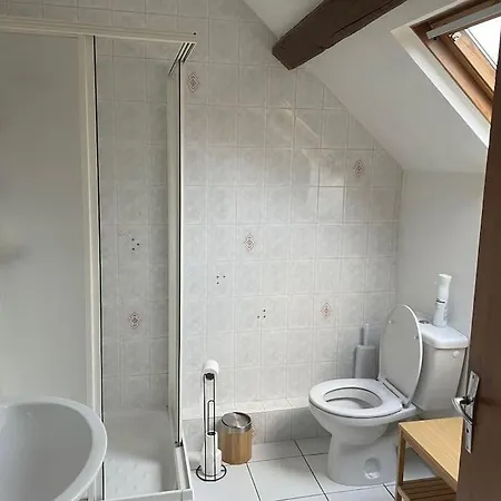 Maison Avec Piscine Et Jacuzzi En Briere فيلة *
