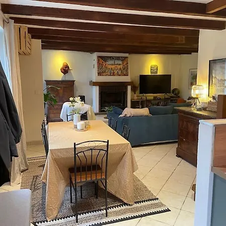 Maison Avec Piscine Et Jacuzzi En Briere فيلة